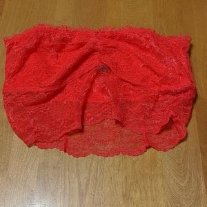 NWOT AMERICAN EGALE CROP TOP SZ.L